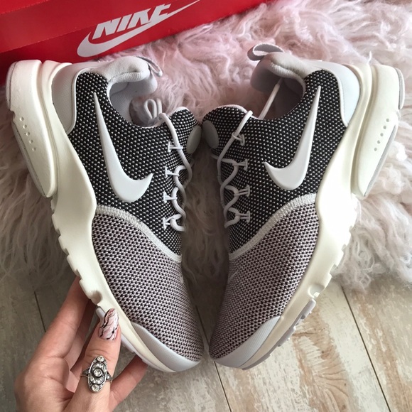 NWT Nike Presto fly special edition! - Picture 3 of 8